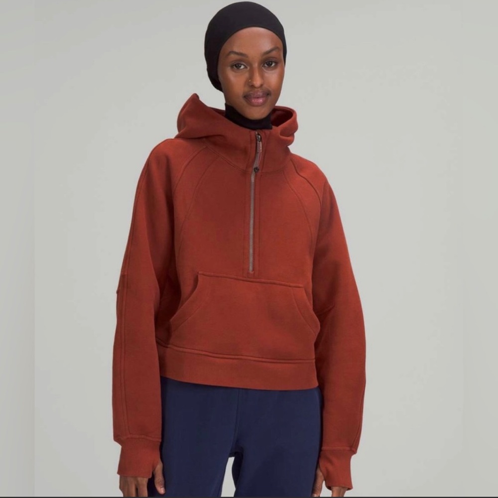 Lululemon Scuba Oversized 1/2 Half-Zip
Hoodie in Date Brown / M/L